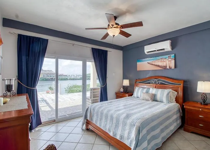 16 At Mara Laguna Gold Standard Certified Villa *
