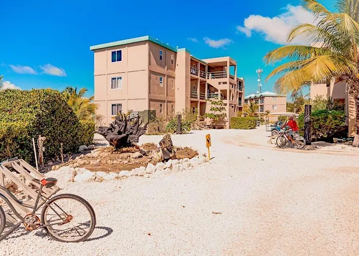 16 At Mara Laguna Gold Standard Certified Villa